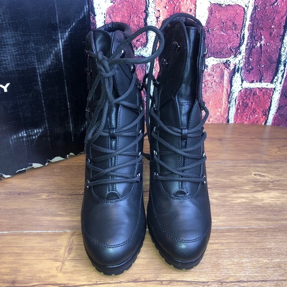 DKNY Women's Lenni Lace-Up Platform Block-Heel Boots SIZE 10 new with box - Picture 7 of 12